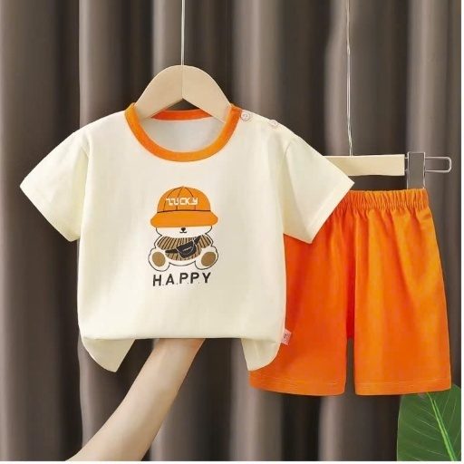 Bộ cộc tay bé trai áo kem in gấu và quần cam